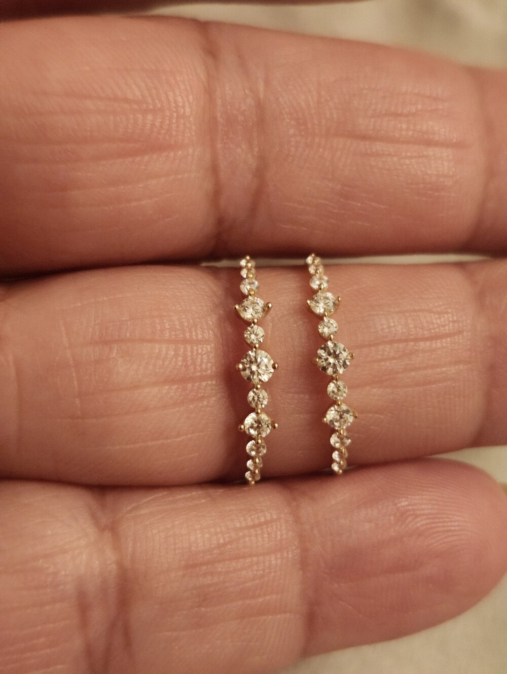 10kt  Ring  Two Ring Size 7 - Picture 9 of 10